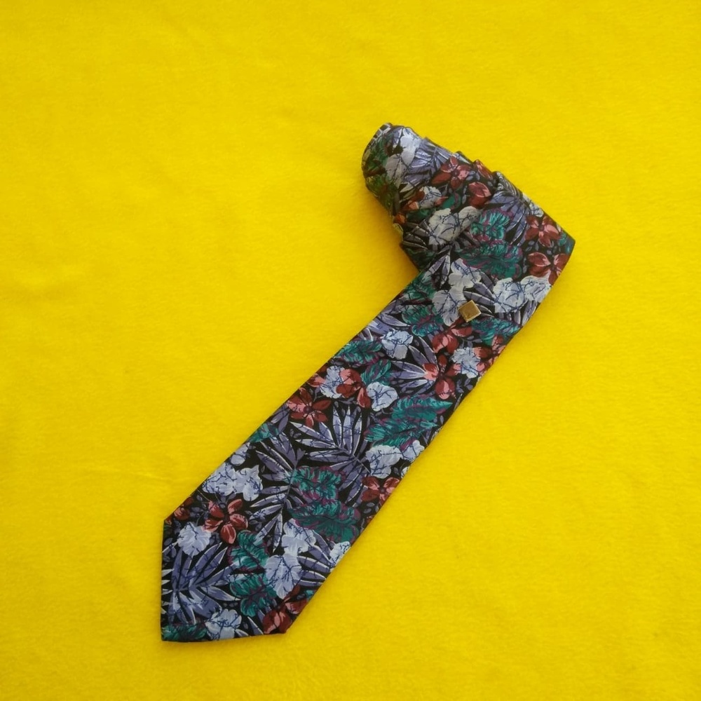 Editions by Van Heusen Purple Necktie